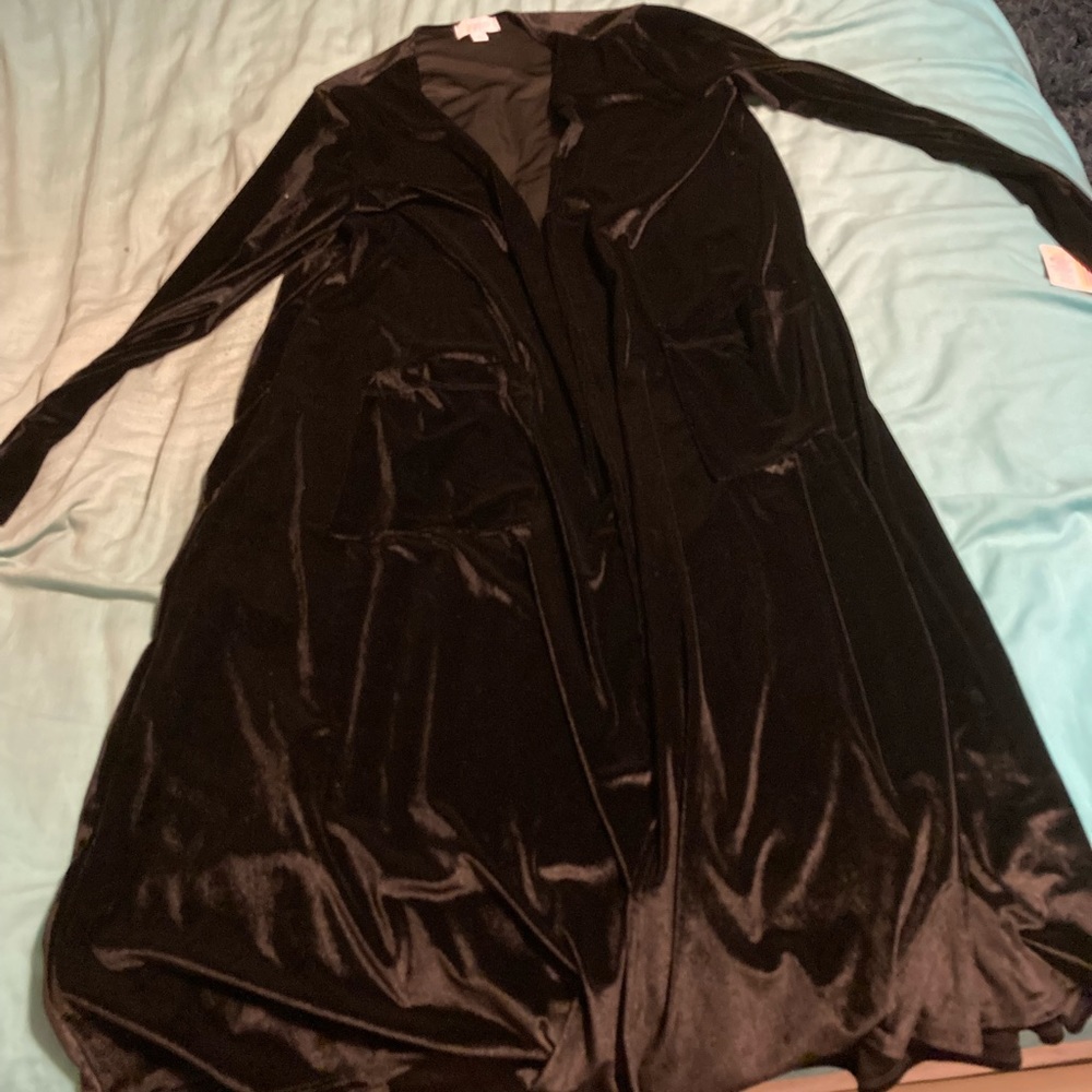 Black LulaRoe Sarah never been worn